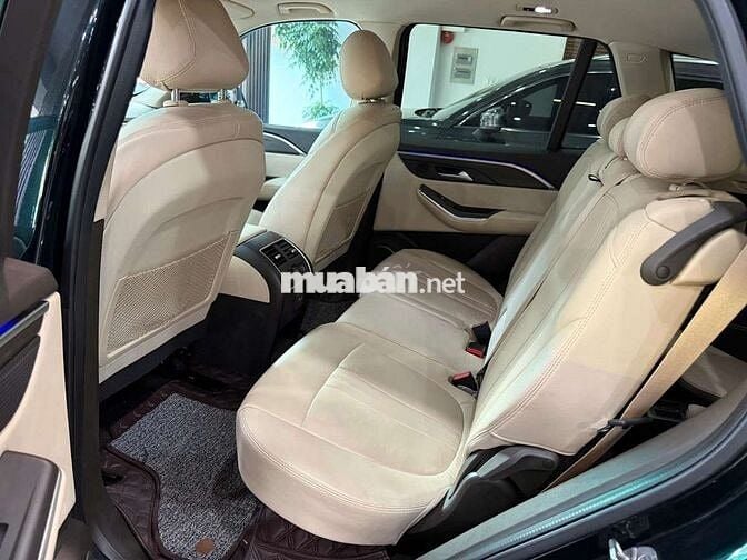 Vinfast Lux SA2.0 2021 Premium, màu xanh,26000 km