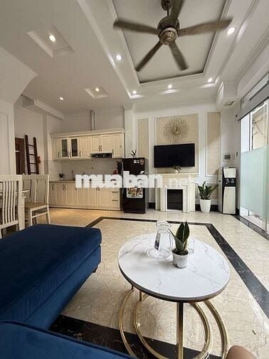 Nhà đẹp phố Đàm Quang Trung- gần ngay siêu thị Aeon Long Biên