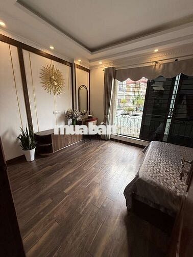 Nhà đẹp phố Đàm Quang Trung- gần ngay siêu thị Aeon Long Biên