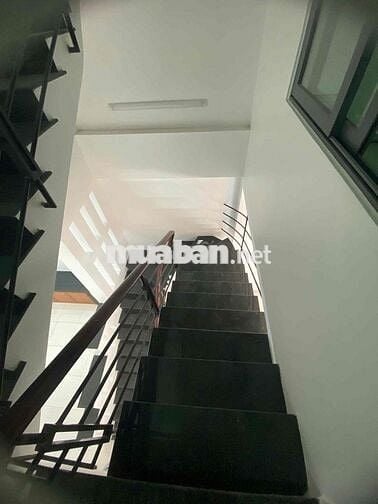 cho thuê Nhà D17 KDC viêtsng  nguyên căn