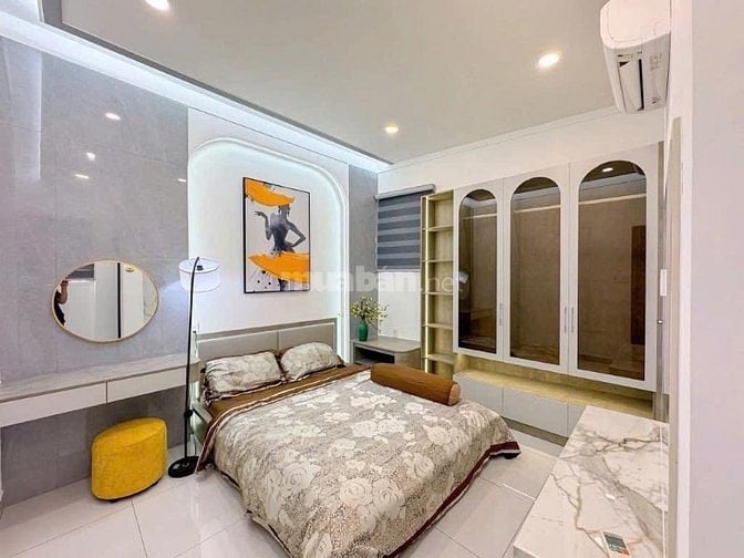 Nhà đẹp ngay trung tâm Võ Thị Sáu, Q3, giá chỉ 2,55tỷ, hẻm oto