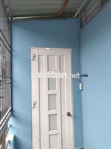 Nhà 2 mặt hẻm. 2 phòng ngủ, 2 vệ sinh