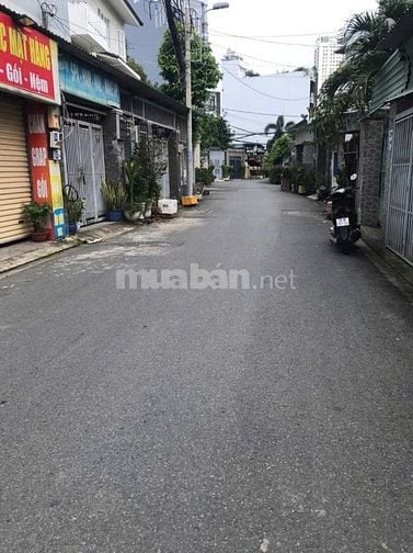 Bán đất mặt đường 8m , thông thoáng 