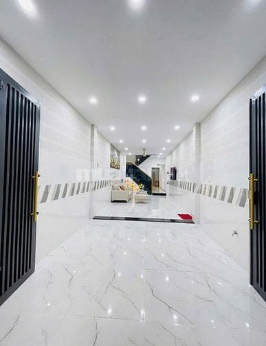 Nhà đẹp ngay trung tâm Võ Thị Sáu, Q3, giá chỉ 2,55tỷ, hẻm oto