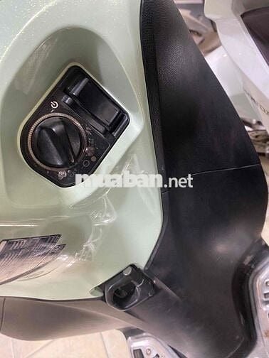 cầm đồ bán thanh lý rẻ xe zin đẹp bọc keo hết