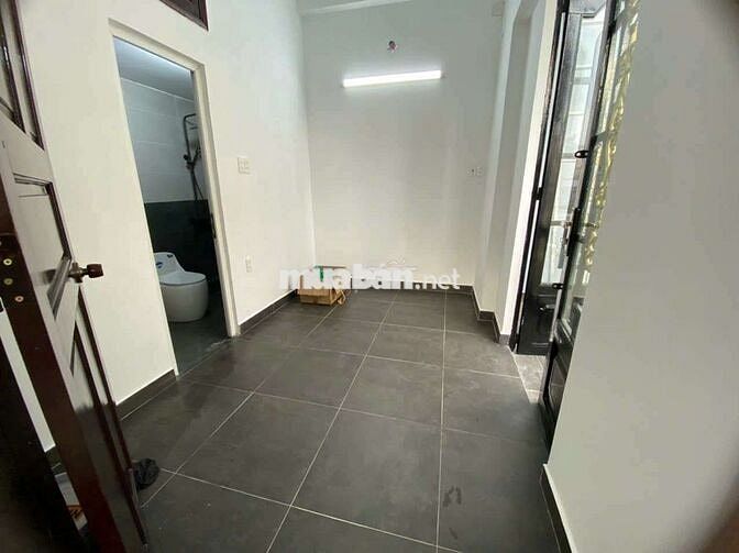 Cho thuê nhà nguyên căn.Đường Nguyễn Văn Thương.P.25.Q. Bình Thạnh.