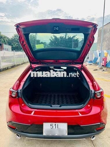 Mazda3 1.5 sx 2022 sport hatback premium zin 100%