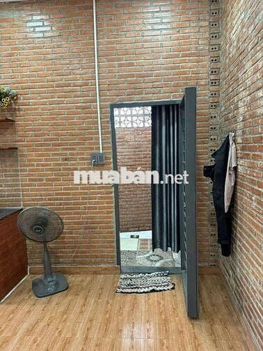 Nhà 135m2 hẻm xe hơi có sân vườn to đừong Huỳnh Văn Lũy sổ riêng mới