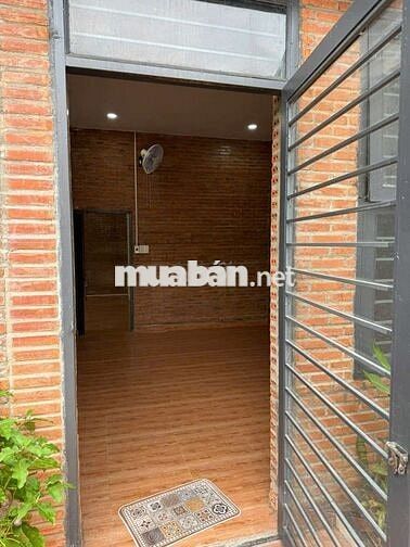 Nhà 135m2 hẻm xe hơi có sân vườn to đừong Huỳnh Văn Lũy sổ riêng mới