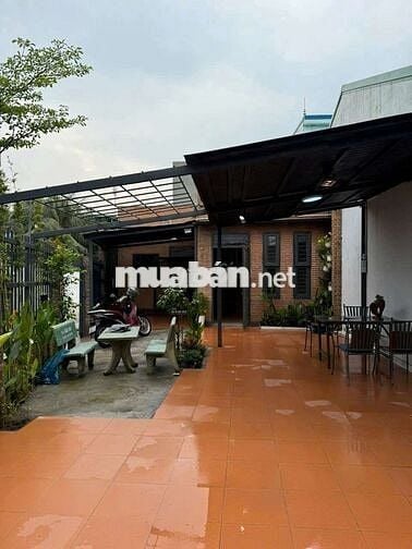 Nhà 135m2 hẻm xe hơi có sân vườn to đừong Huỳnh Văn Lũy sổ riêng mới