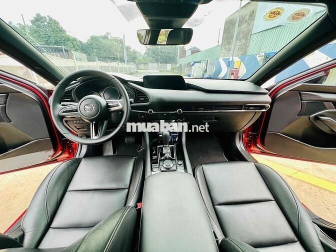 Mazda3 1.5 sx 2022 sport hatback premium zin 100%