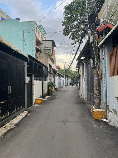 Bán đất hẻm ô tô thông thoáng , p Bình Trưng Đông ( Quận 2 – cũ ) 