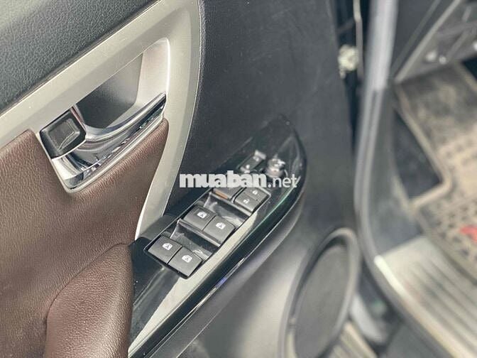 Toyota Fortuner 2018 2.7V 4x2 - 84000 km