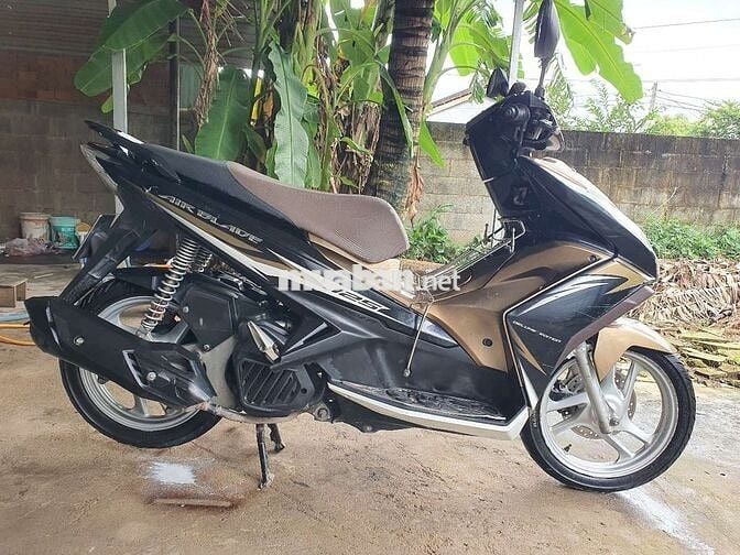 AB 2 đèn 2013 nâu máy siêu êm