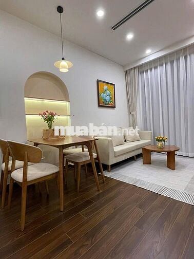 Căn hộ tòa A view hồ hướng mát mẻ 2 ngủ 2 wc đủ đồ