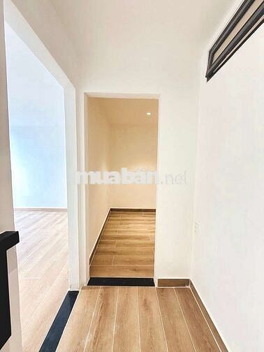 Bán Nhà 2 Tầng BTCT Ngang 4.5m Lô Nhì Huỳnh Tấn Phát Giáp Q.4 Hơn 4 Tỷ