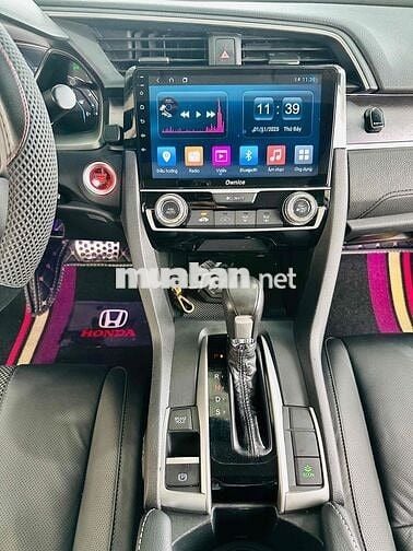 Civic 1.5 Turbo 2017 Vô Nhiều Đồ Chơi