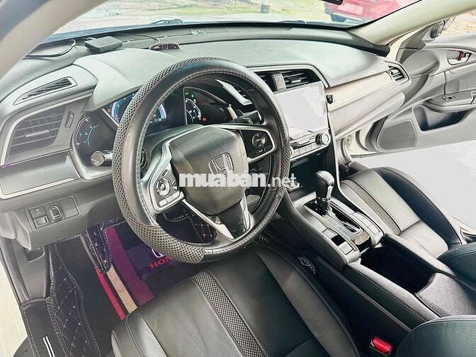 Civic 1.5 Turbo 2017 Vô Nhiều Đồ Chơi