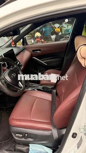 Chính chủ Corolla Cross 2023 bản cao cấp Hybrid