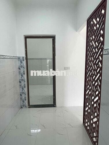 nhà sổ riêng hoàn công giá rẻ. dt 112m2 thổ cư 100% giá 2tỷ6 còn bớt.