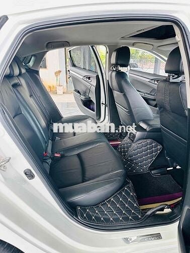 Civic 1.5 Turbo 2017 Vô Nhiều Đồ Chơi