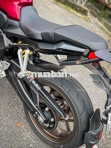 cần bán CB650R 2022 tặng hết đồ chơi