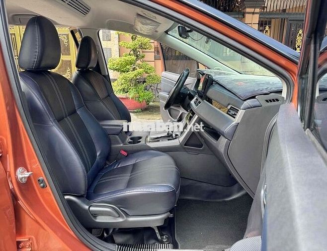 Bán Mitsubishi Xpander Cross 2023 hỗ trợ bank