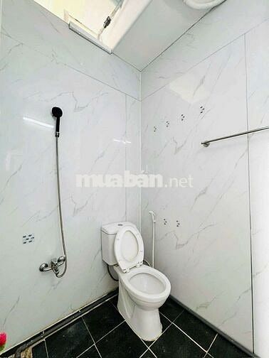 🔥STUDIO BAN CÔNG RỘNG LỚN - CỬA SỔ LỚN BAO QUANH NGAY KHU SÂN BAY🔥