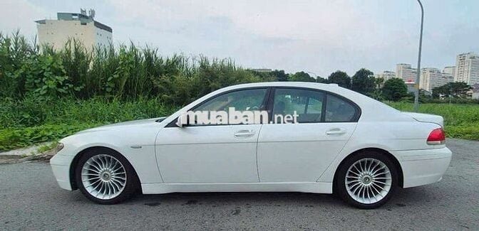 BMW 735i. 2005 - 1567 km