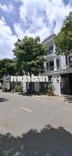 ĐẤT MẶT TIỀN NGUYỄN AN NÌNH TTHC DI AN 165m2 nhỉnh 12 tỷ