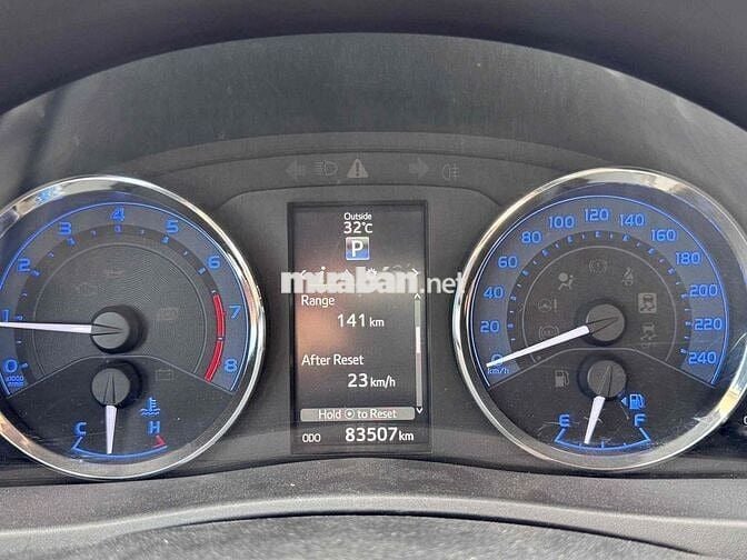 xe Toyota Altis form 2019 1 đời chủ