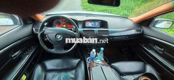 BMW 735i. 2005 - 1567 km