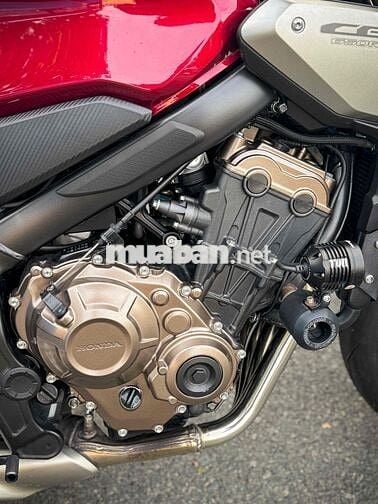 cần bán CB650R 2022 tặng hết đồ chơi