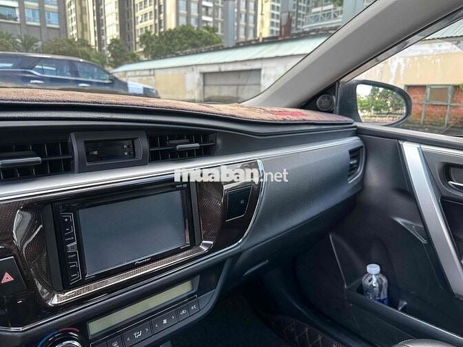 Toyota Corolla Altis 2015 1.8G CVT - tự động