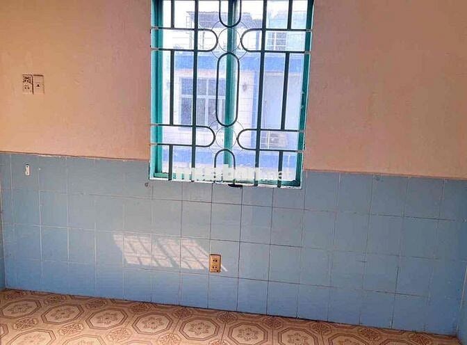 Phòng trọ giá rẻ có cửa sổ quận 11