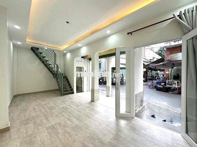 CHO THUÊ NGUYÊN NHÀ GẦN TRƯỜNG CAO ĐẲNG KINH TẾ ĐỐI NGOẠI