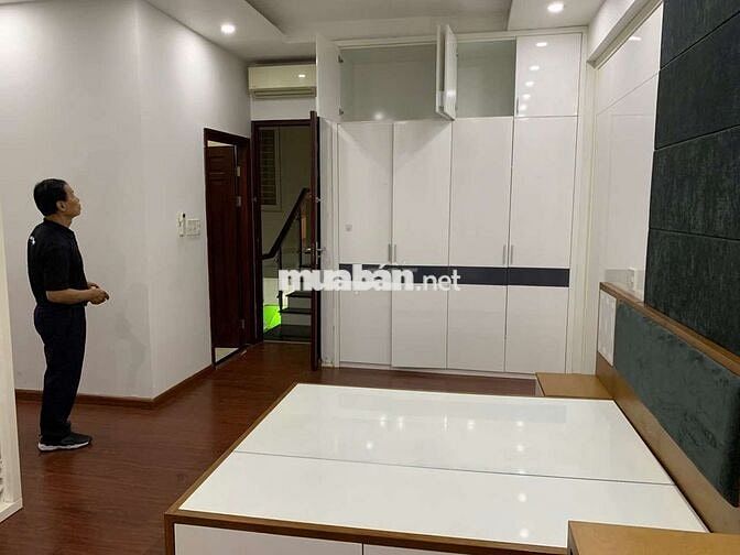 🎢🎢🎢MẶT TIỀN TRỆT 3 LẦU 4PN-5WC 96M2 ngay khu PHAN XÍCH LONG