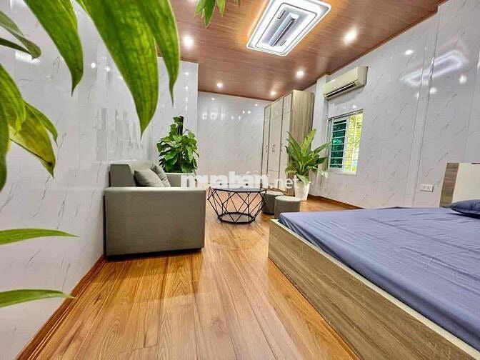 Căn hộ TT tầng 2, phố Nguyễn Chính, ô tô đỗ cửa toà, SD 90 m2