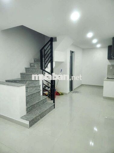 Nhà cho thuê Chiến Lược, BT (2PN 2WC) hẻm 4m, nhà trống sạch sẽ ở ngay