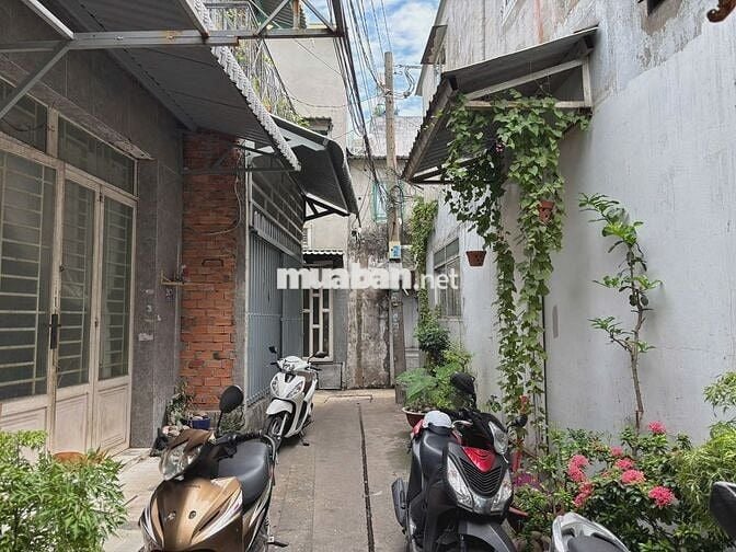 BÁN ĐẤT ĐƯỜNG KINH C, DT: 4 x18m. TÂN TẠO A, BÌNH TÂN, GIÁ: 2.5TỶ