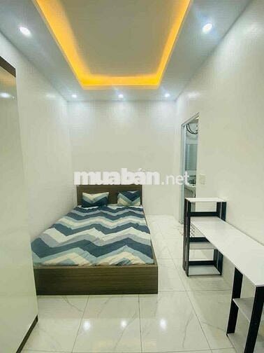 chính chủ cần bán nhanh sổ đỏ riêng xây 20mét , 4 tầng mặt tiền 4 mét