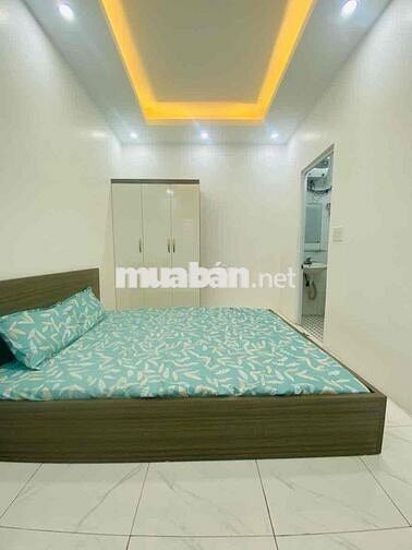 chính chủ cần bán nhanh sổ đỏ riêng xây 20mét , 4 tầng mặt tiền 4 mét