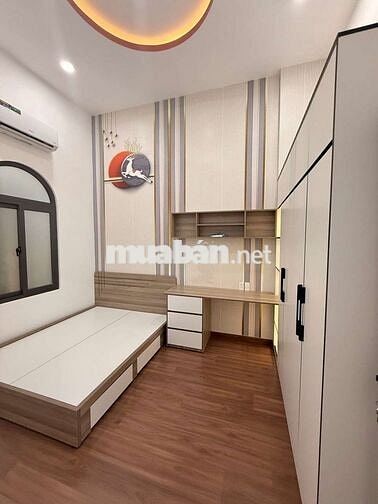 Nhà 93m2 hẻm xe hơi 3 phòng ngủ ngay siêu thị Metro giá chỉ hơn 6 đồng