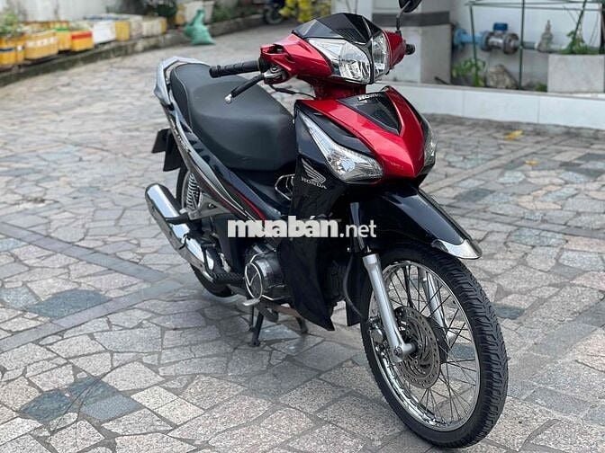 Future 2015 zin êm trả trước 8tr9 nhận xe