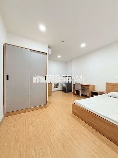 Phòng full nội thất Nguyễn Gia Trí, Bình Thạnh, gần Hutech, GTVT 50m