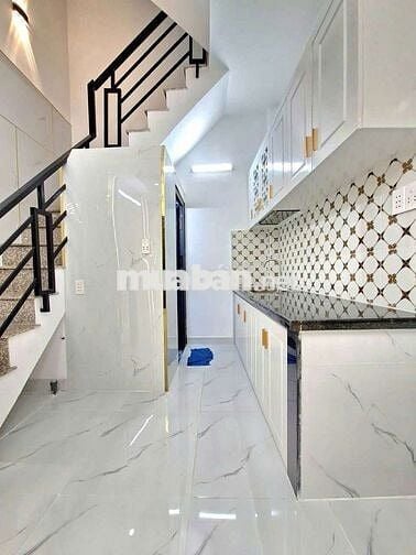 Nhà bán gần Phú Mỹ Hưng quận 7