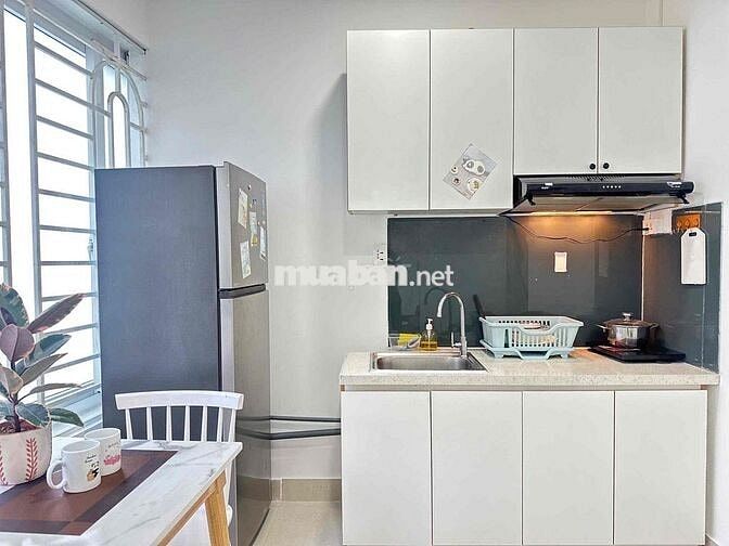 CĂN HỘ TÁCH BẾP RỘNG RÃI - ĐẦY ĐỦ TIỆN NGHI - GẦN CHỢ HẠNH THÔNG TÂY