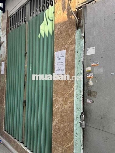 Nhà 2 lầu, điện nước đều giá chính thức chỉ 3tr2