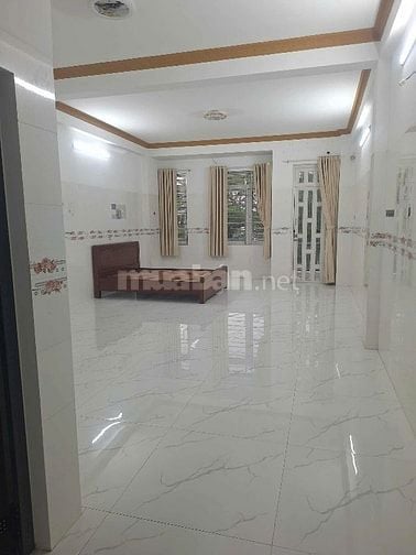 Nhà cho thuê 5x24 mặt tiền Phạm Thế Hiển Q8