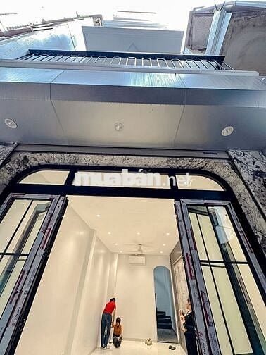 BÁN NHÀ ĐỐNG ĐA - 6 TẦNG THANG MÁY - NHÀ ĐẸP Ở NGAY